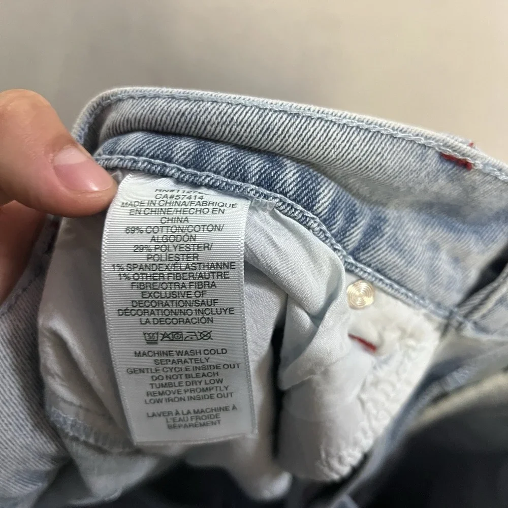 True Religion Geno Relaxed Slim Jeans Men's Size 32x31 Blue Denim Light Wash